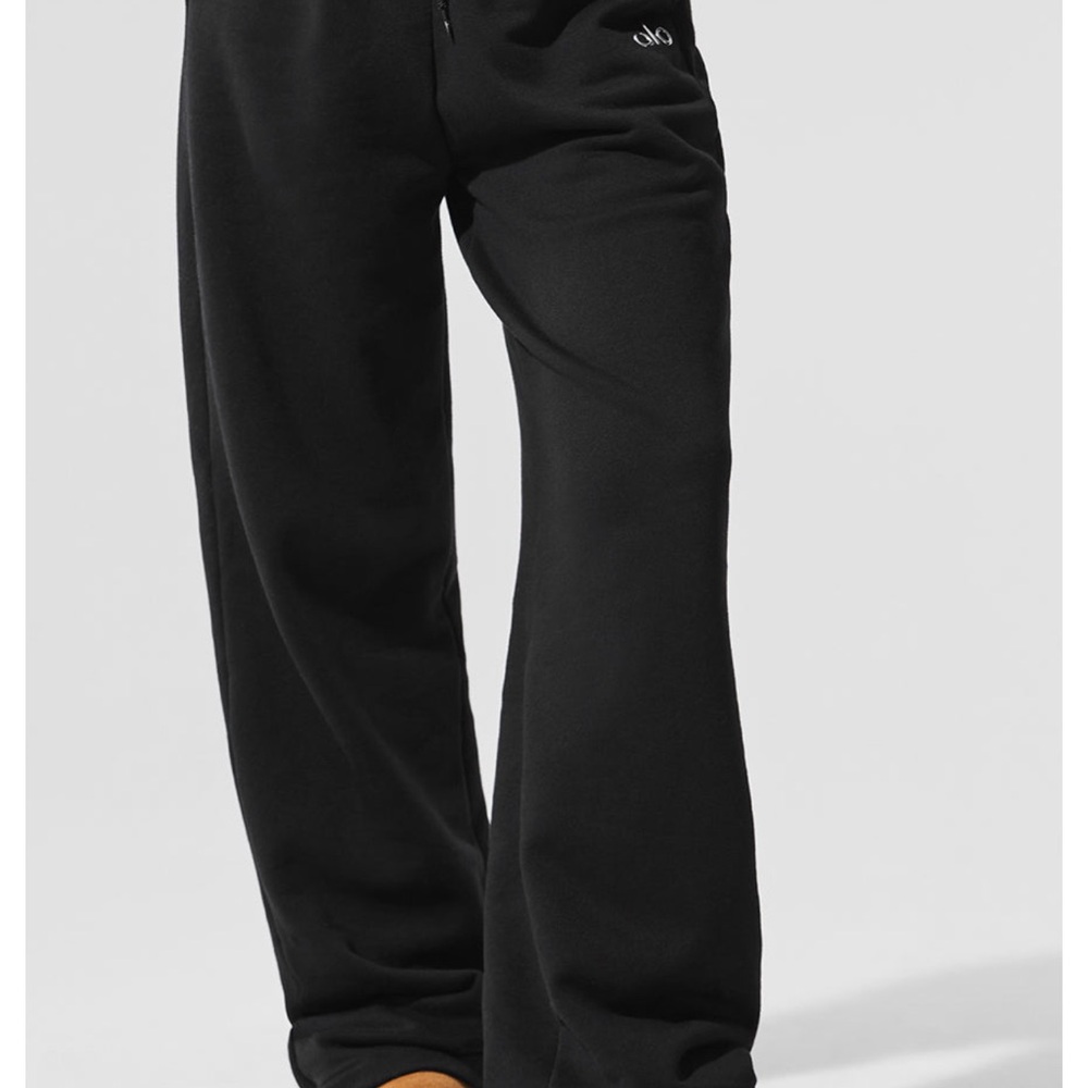 ALO Yoga women Black Sweatpants - Picture 3 of 4